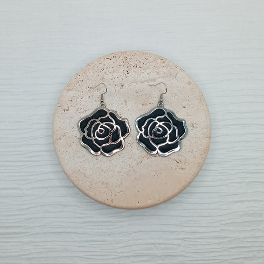 ΔRTISTΔ - Bloomed Roses Earrings