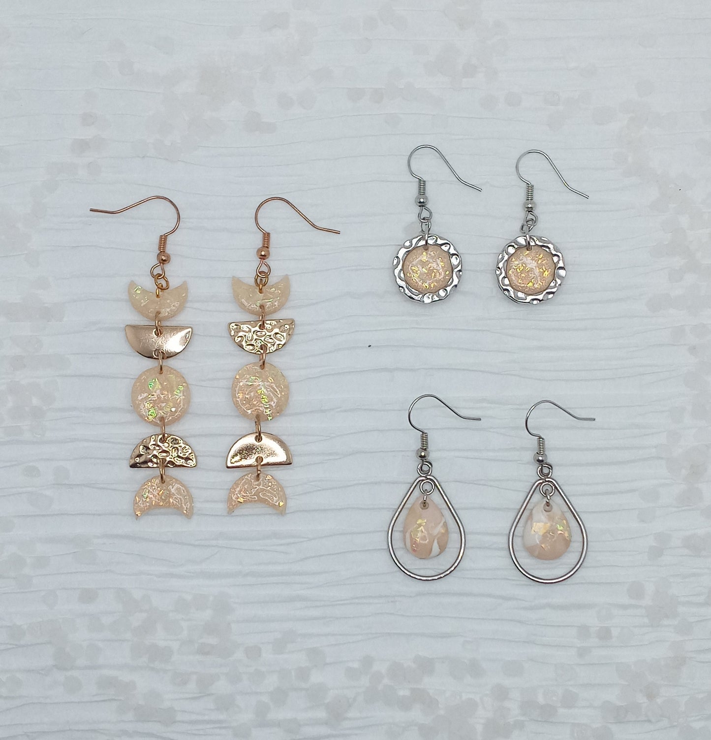 ΔRTISTΔ - Opalescence Earrings