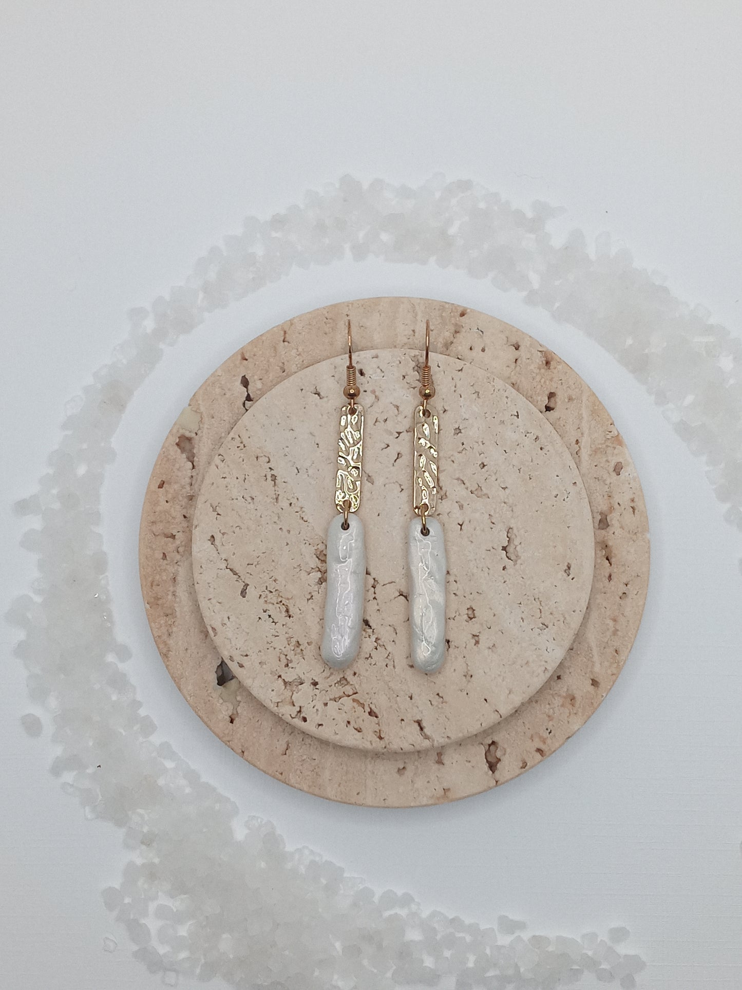 ΔRTISTΔ - Baroque Bar Pearl Earrings