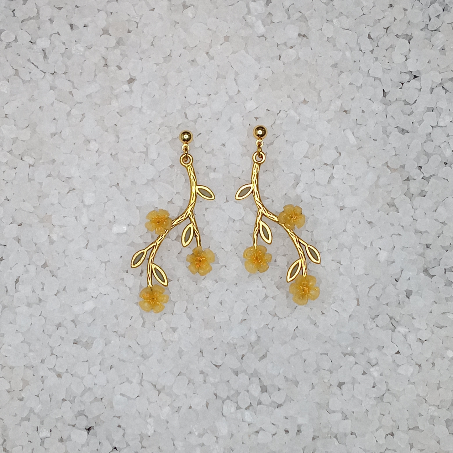 ΔRTISTΔ - Floral Vines Earrings