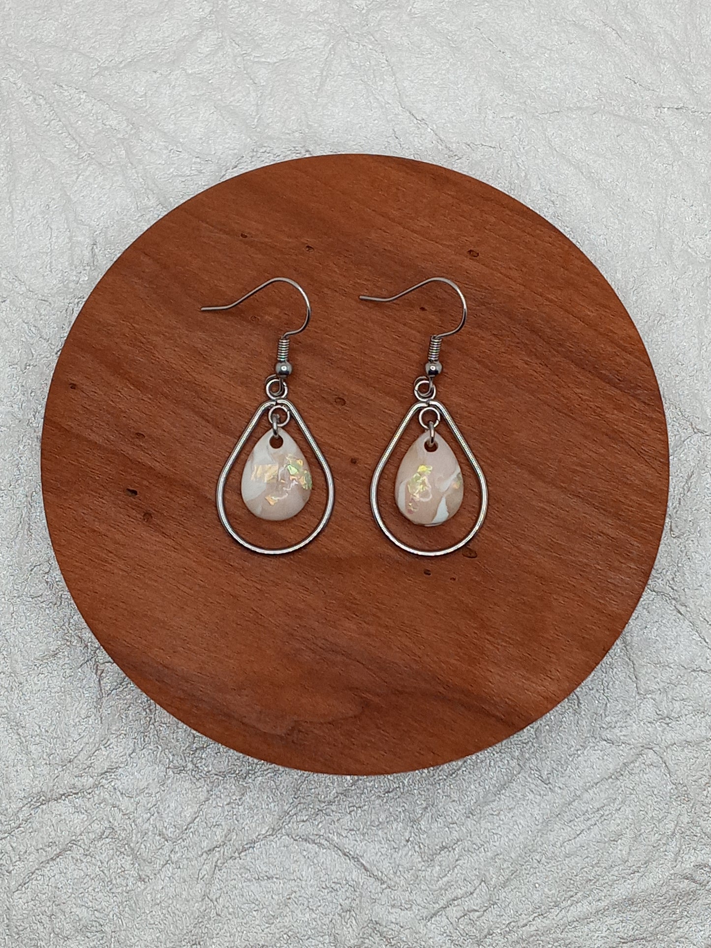 ΔRTISTΔ - Opalescence Earrings