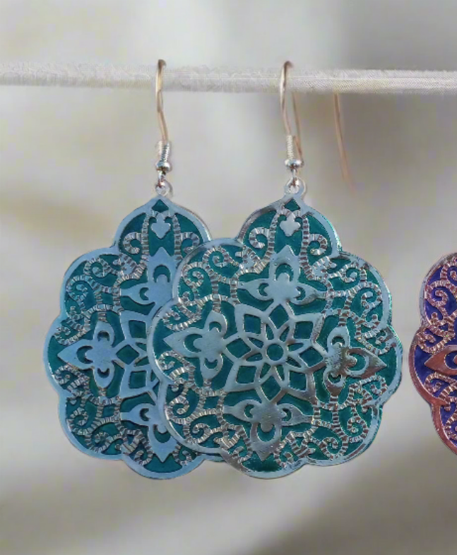 ΔRTISTΔ - Metallic Mandala Earrings