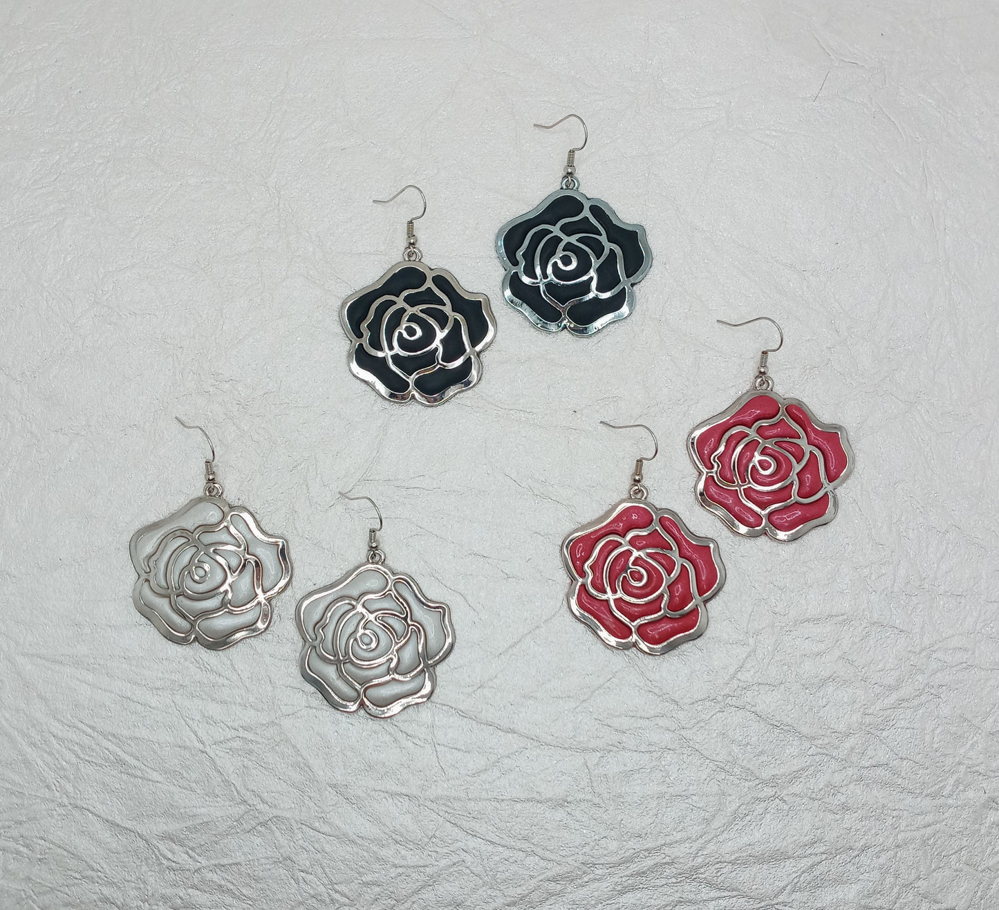 ΔRTISTΔ - Bloomed Roses Earrings