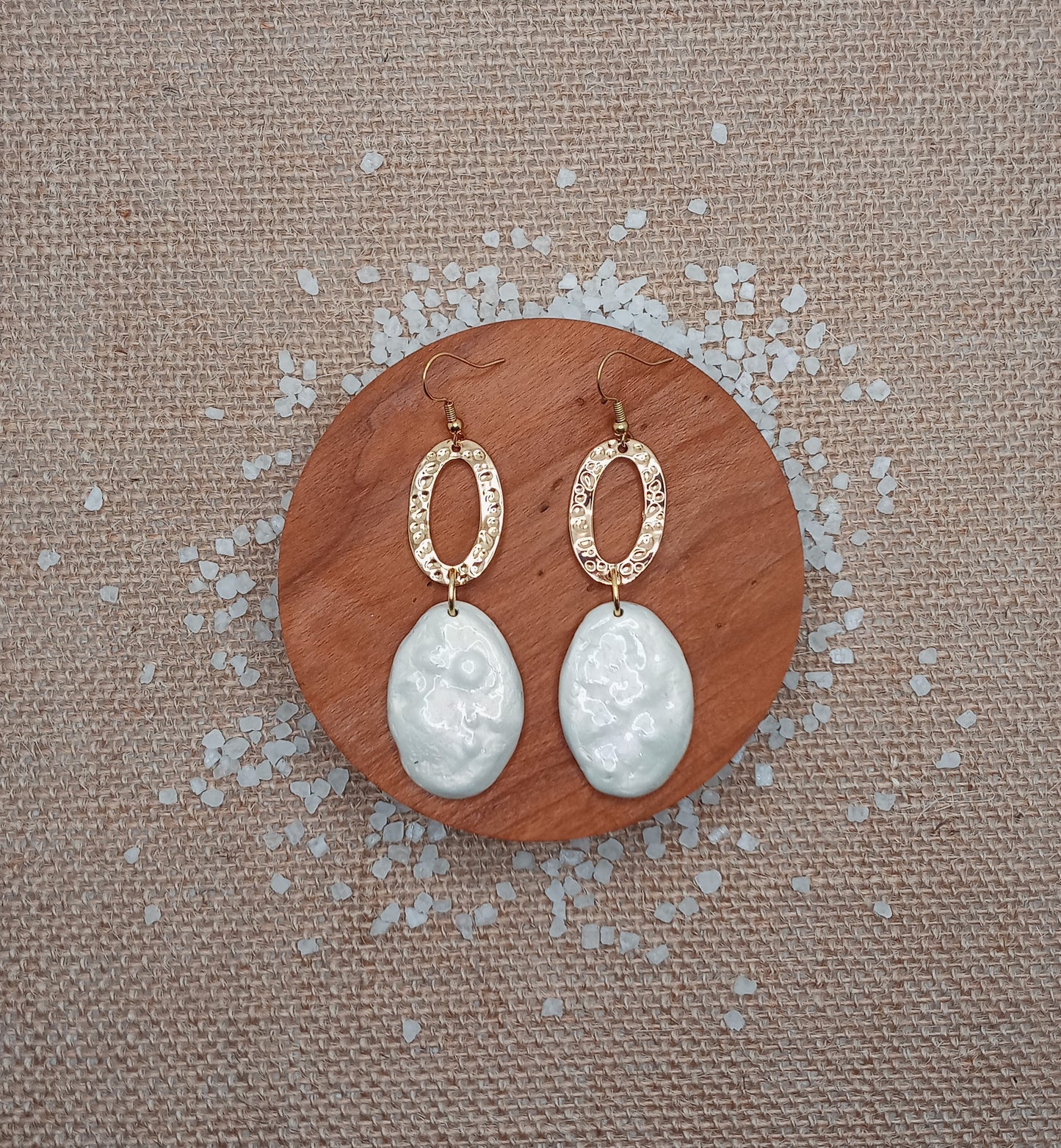 ΔRTISTΔ - Baroque Bold Pearl Earrings