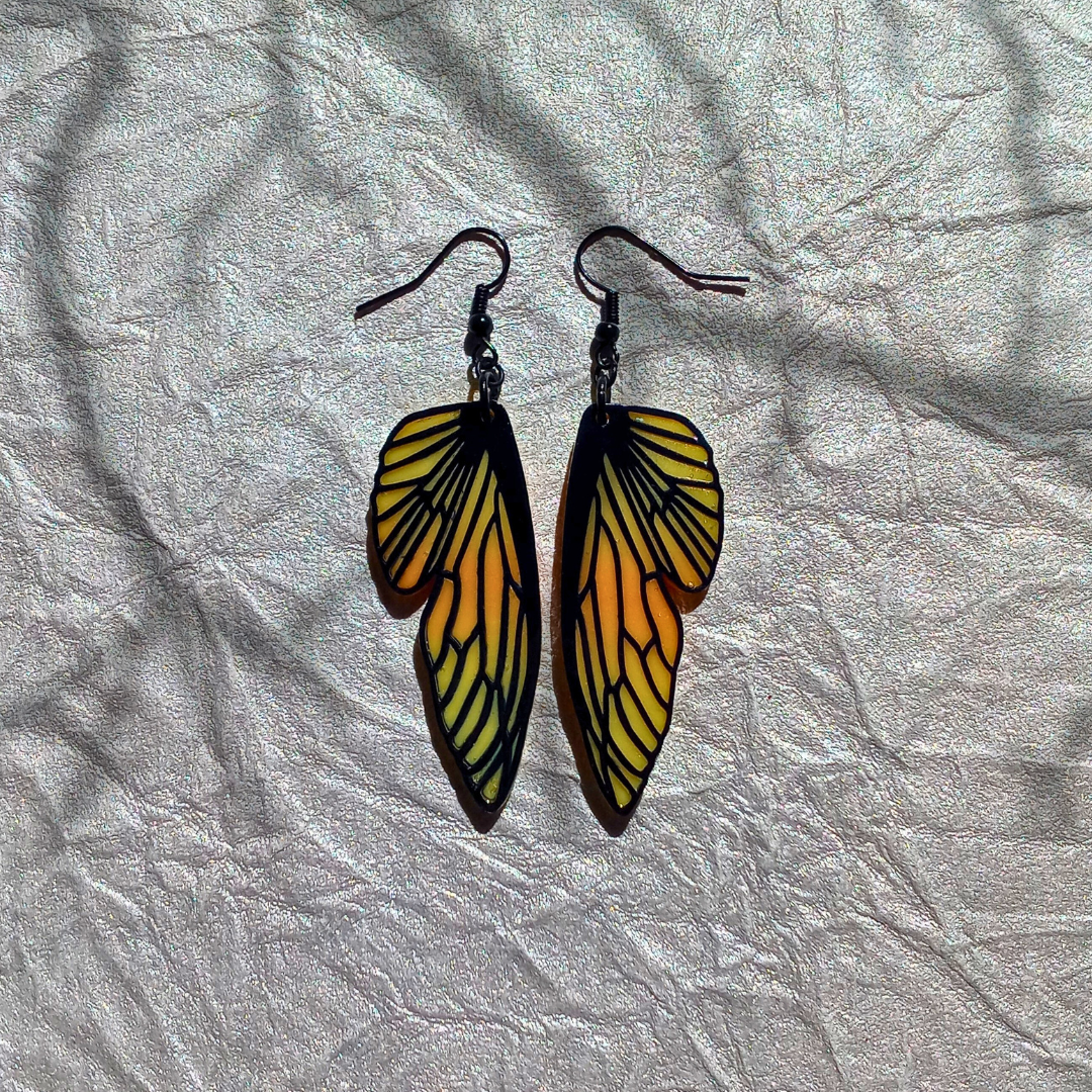 ΔRTISTΔ - Fairy ShadoWing Earrings