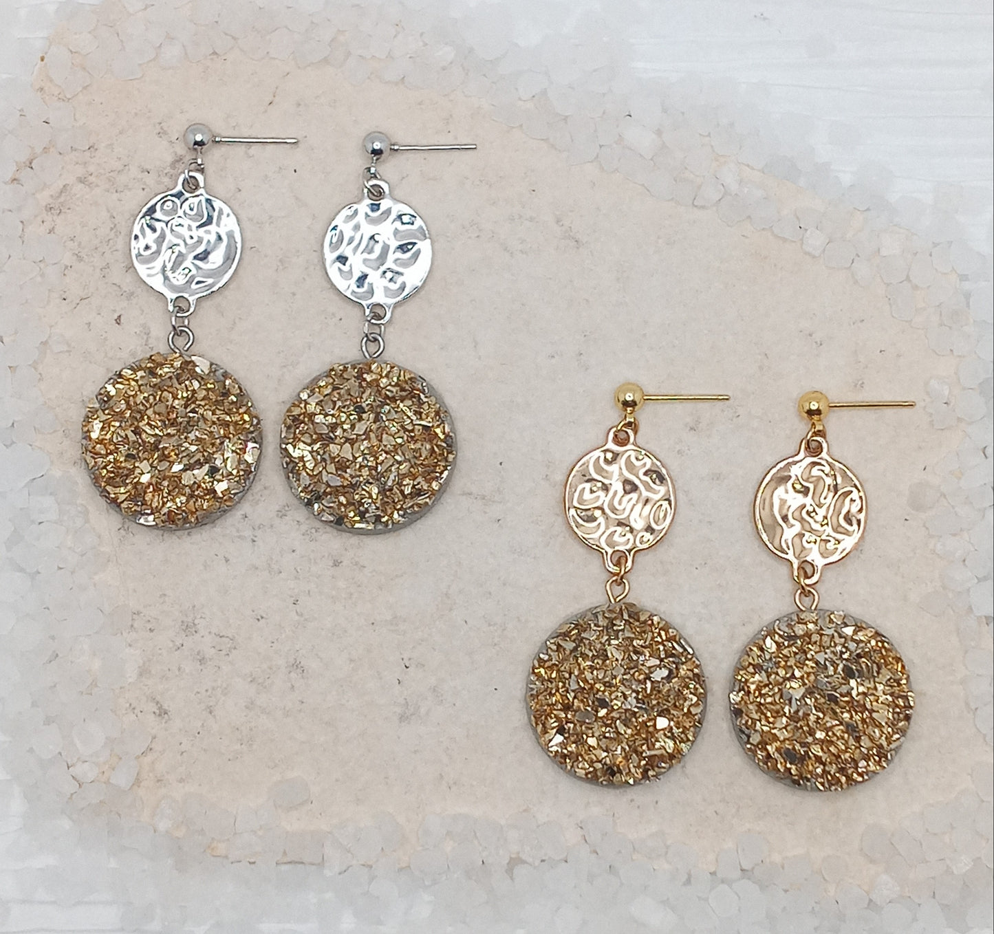 ΔRTISTΔ - Two-Toned Druzy Dot Earrings